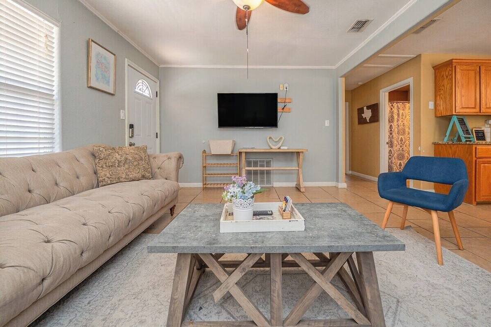 Photo of Bedroom in Aransas Pass
