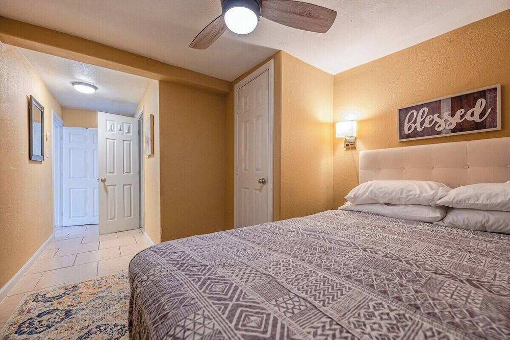 Photo of Bedroom in Aransas Pass