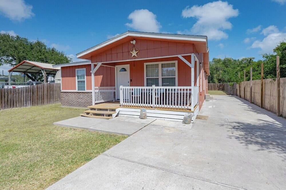 Photo of Others in Aransas Pass
