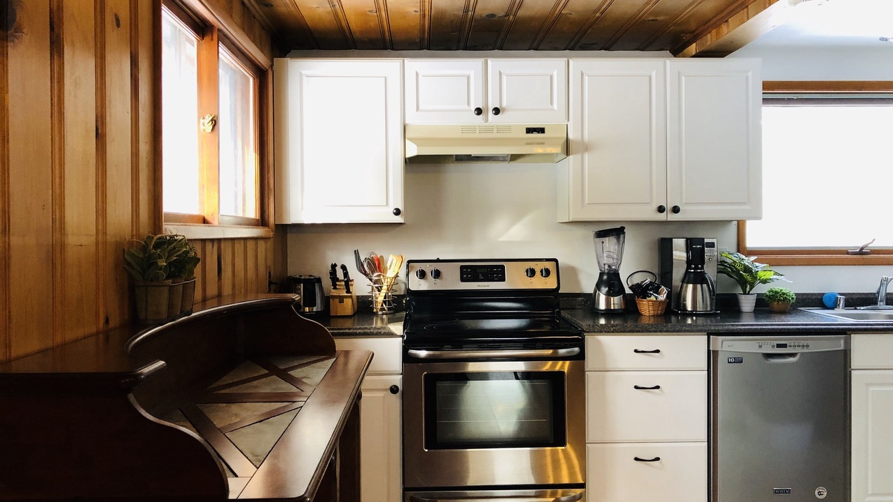 Photo of Kitchen in Loon Lake