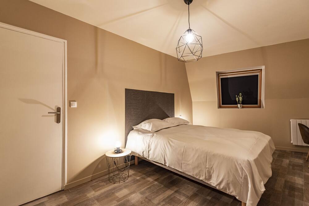 Photo of Bedroom in Epernay