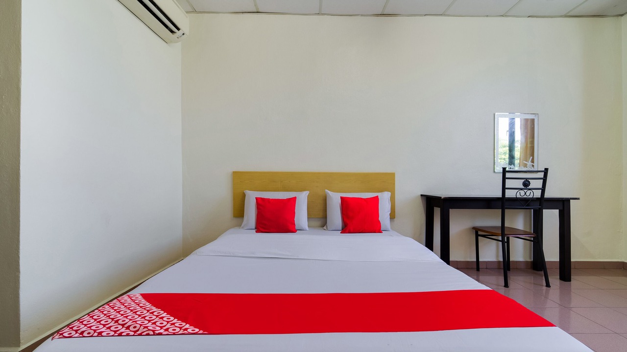 Photo of Bedroom in Kampung Kastam