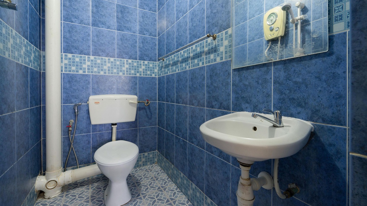 Photo of Bathroom in Kampung Kastam