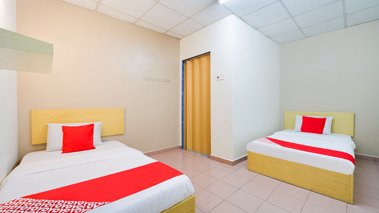 Photo of Bedroom in Kampung Kastam