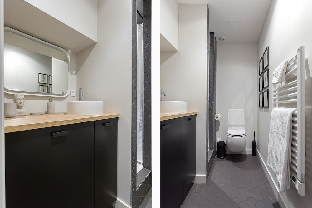 Photo of Bedroom in Moliere - Edgard Quinet