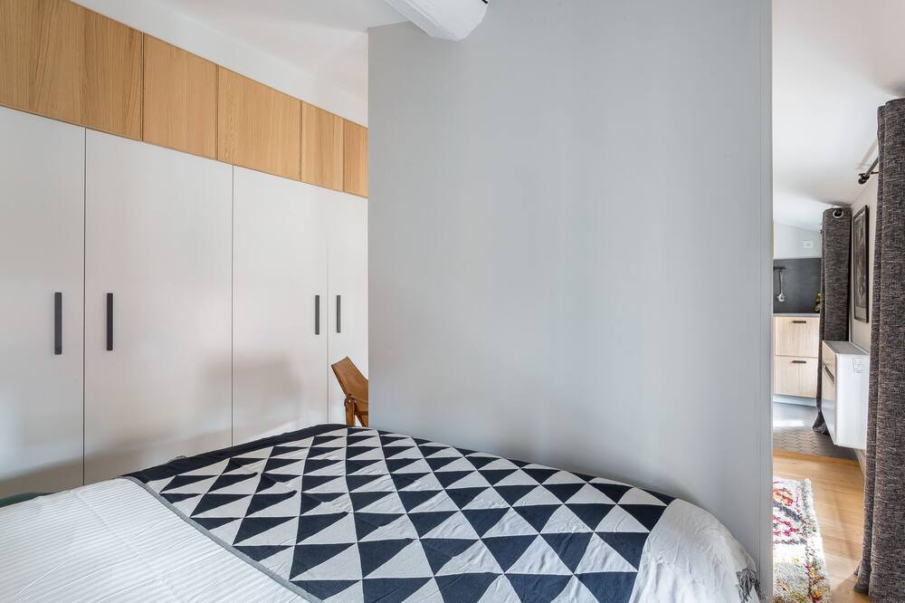 Photo of Bedroom in Moliere - Edgard Quinet