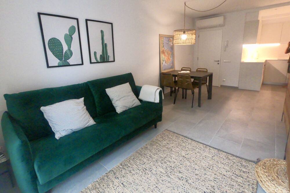 Photo of Livingroom in Portlligat