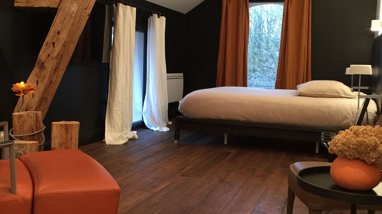 Photo of Bedroom in Pomponne