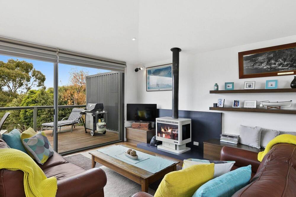Photo of Livingroom in Lorne