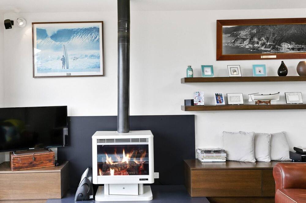 Photo of Livingroom in Lorne