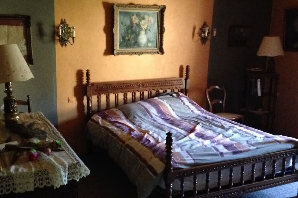Photo of Bedroom in Brandeville