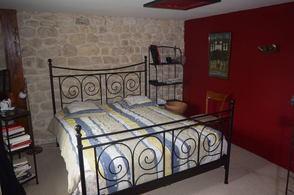 Photo of Bedroom in Brandeville
