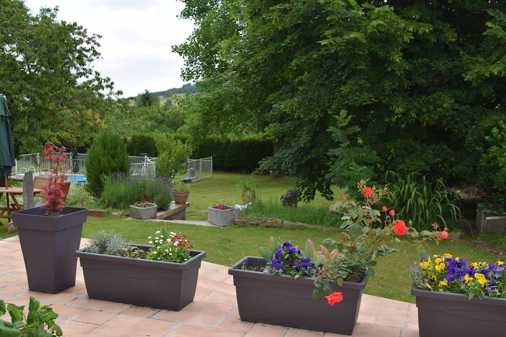 Photo of Outdoor in Brandeville