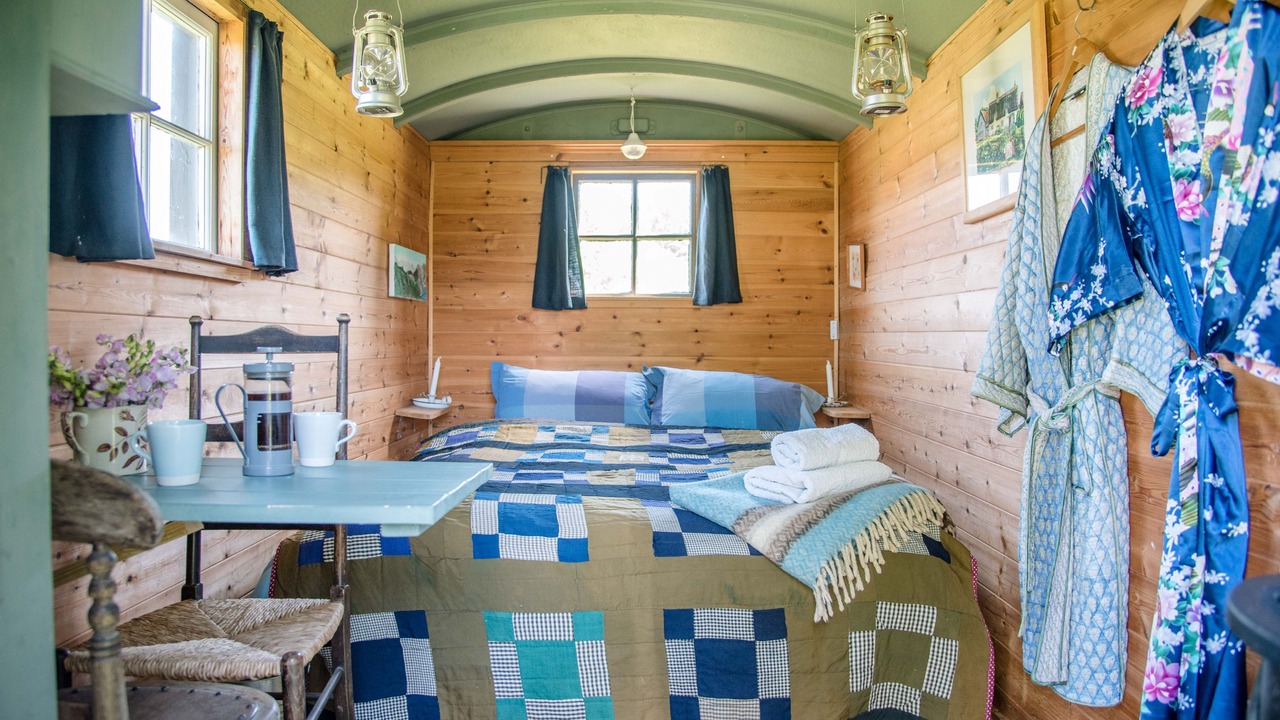 Photo of Others in Eye