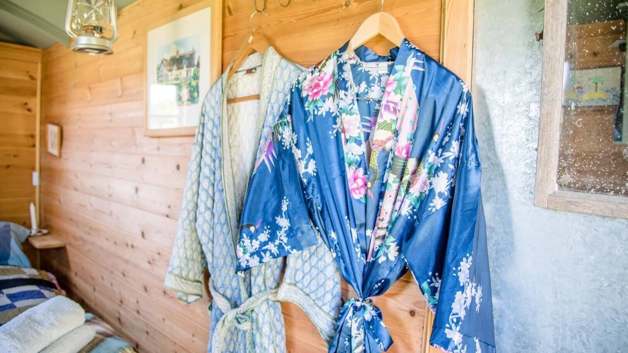 Photo of Others in Eye