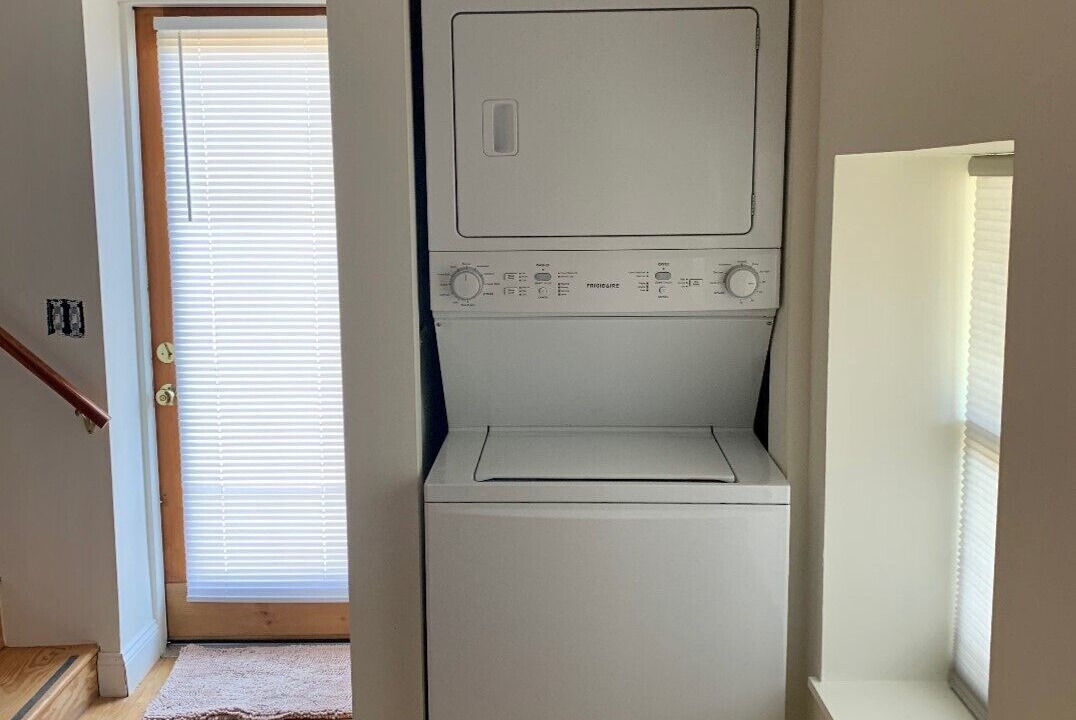 Photo of Others in Glenford