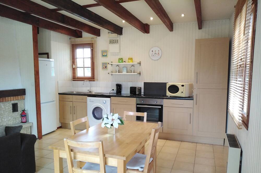 Photo of Bedroom in Aubigne-Racan