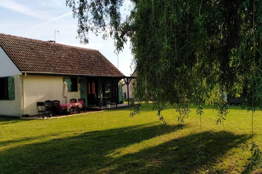 Photo of Others in Aubigne-Racan