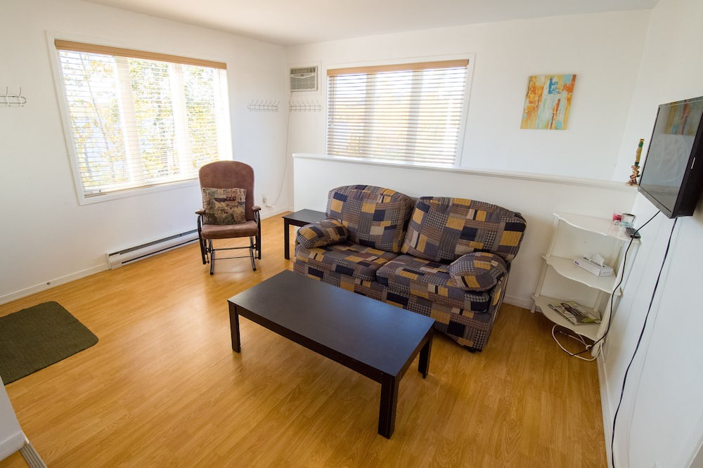 Photo of Livingroom in Saint-Mathieu-de-Rioux