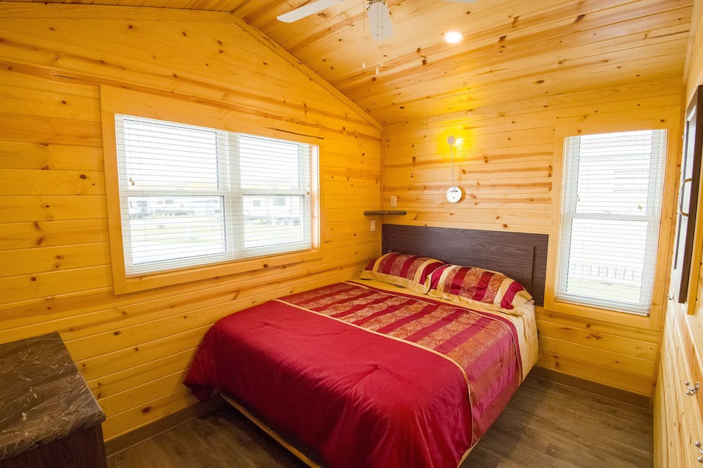 Photo of Bedroom in Saint-Mathieu-de-Rioux