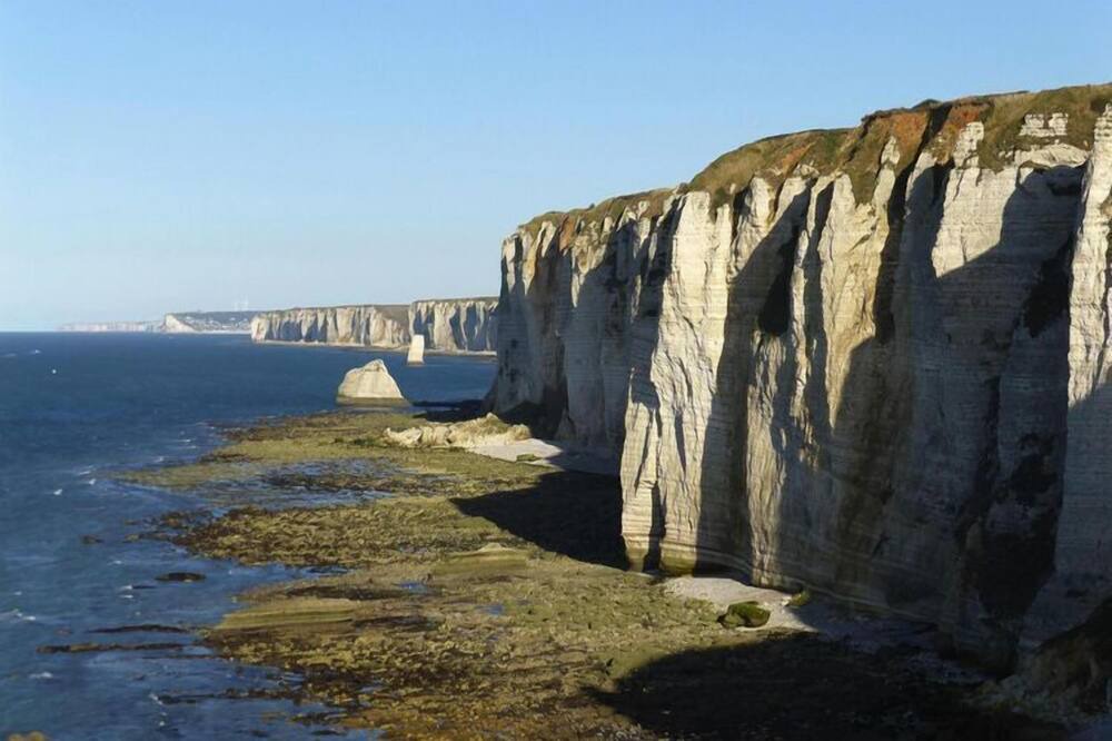 Photo of Others in Etretat