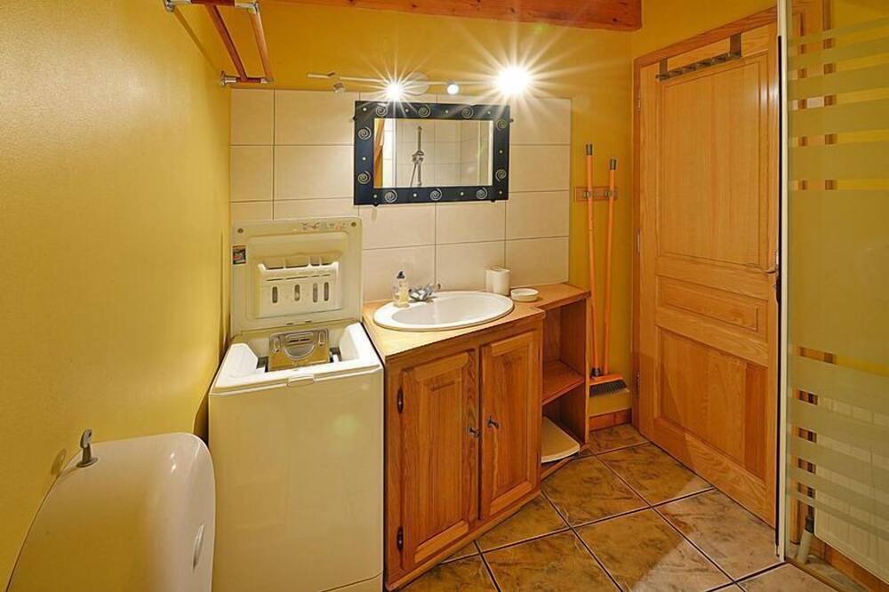 Photo of Bathroom in Val-de-Moder