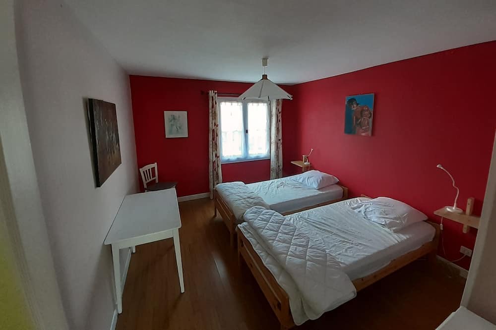 Photo of Bedroom in La Chevroliere