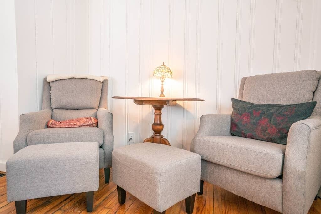 Photo of Livingroom in Kingston