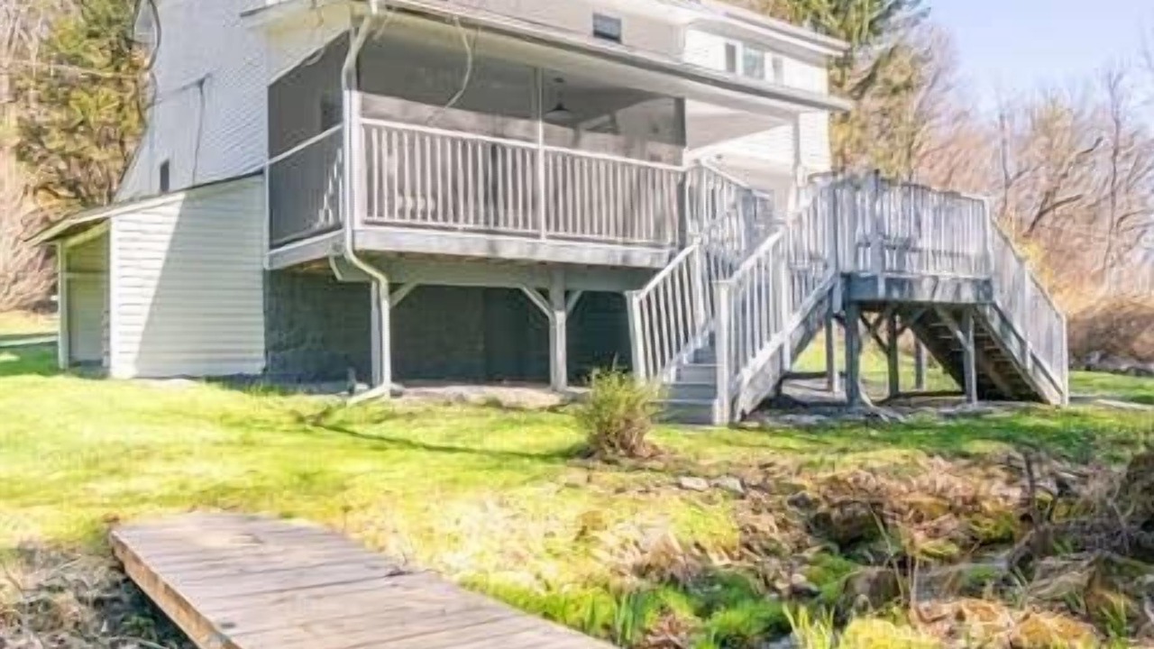 Photo of Outdoor in Kingston