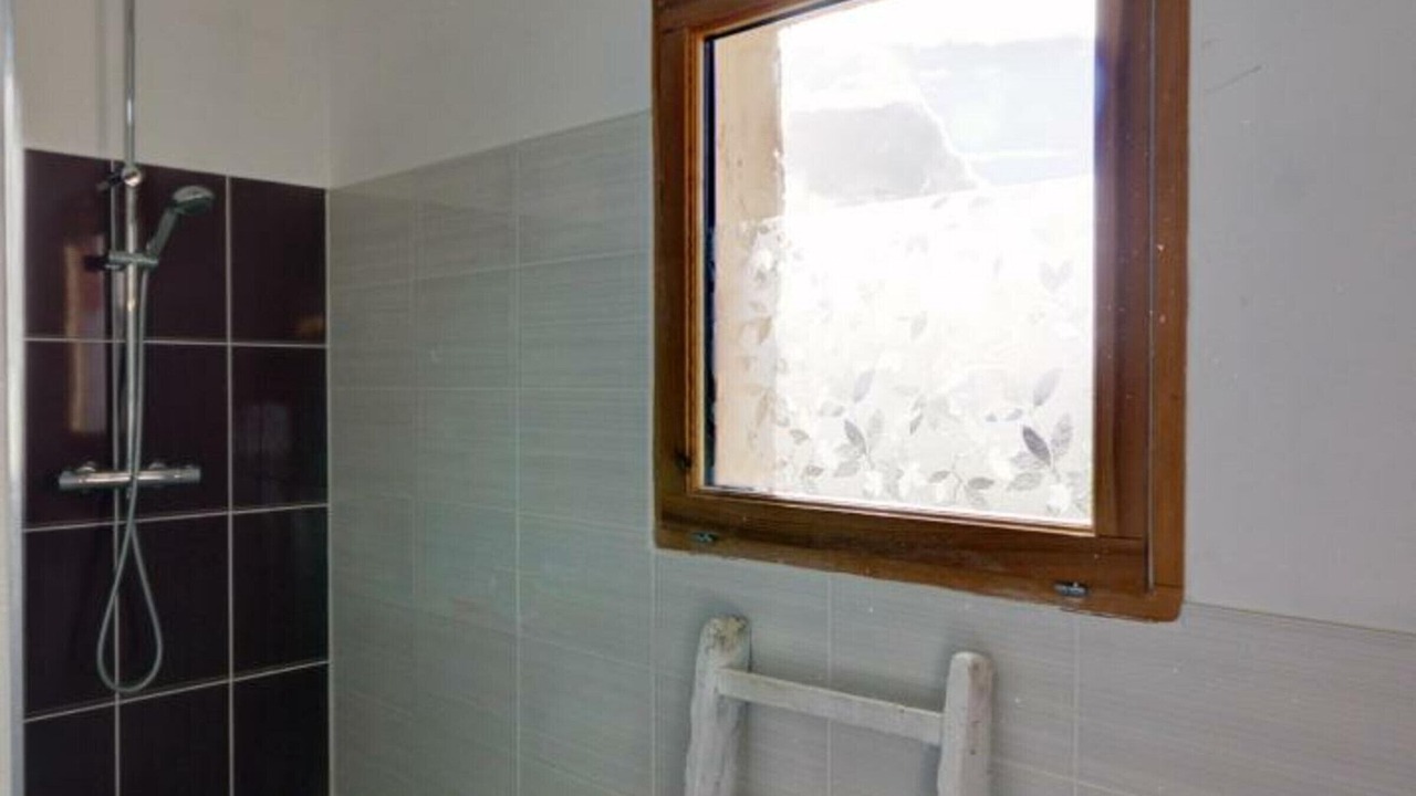 Photo of Bathroom in Saint-Marcel-de-Felines