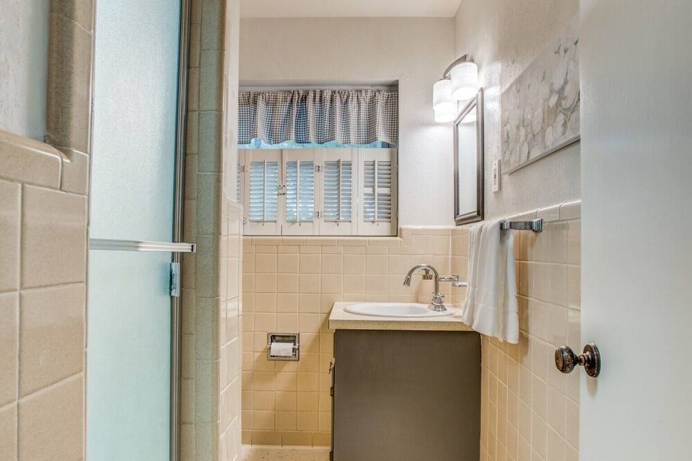 Photo of Bathroom in Azle