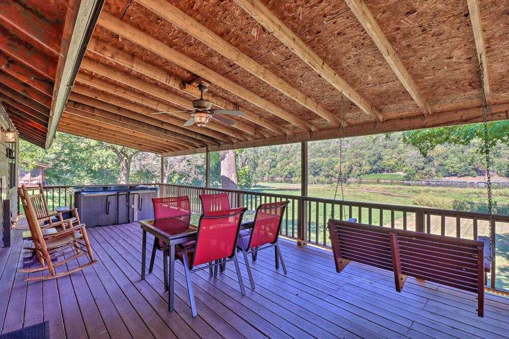 Photo of Outdoor in Boswell