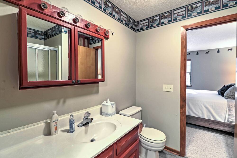 Photo of Bathroom in Fairfield Bay