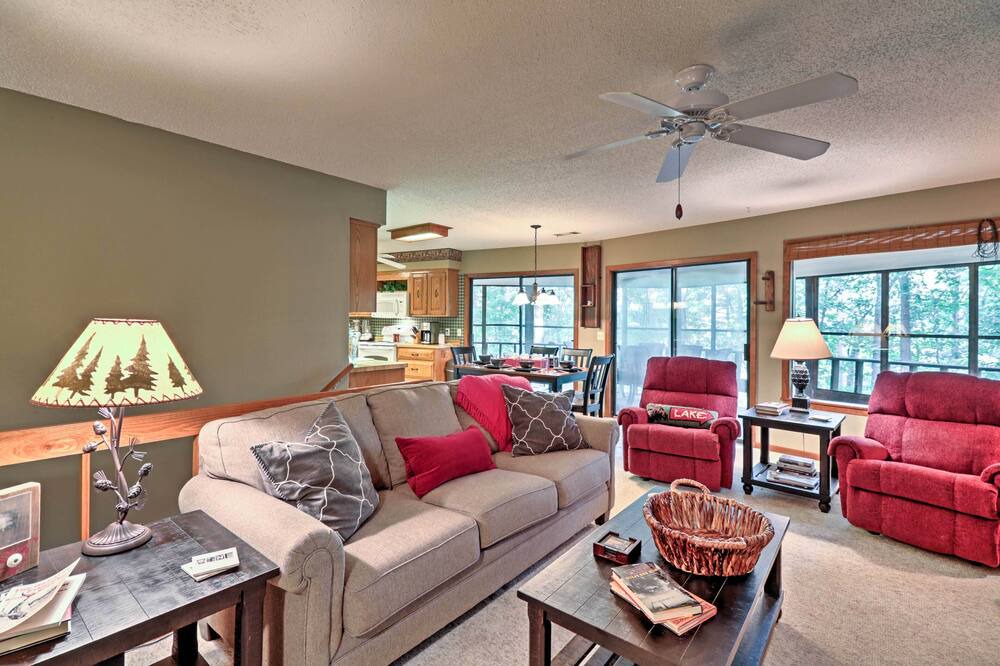 Photo of Bedroom in Fairfield Bay