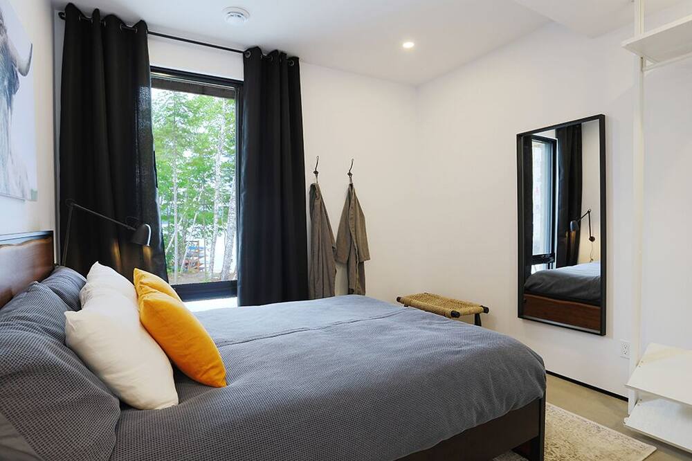 Photo of Bedroom in Duhamel