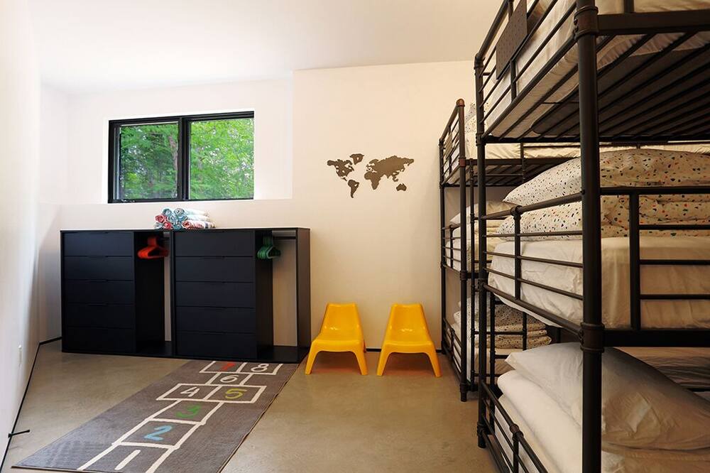 Photo of Bedroom in Duhamel