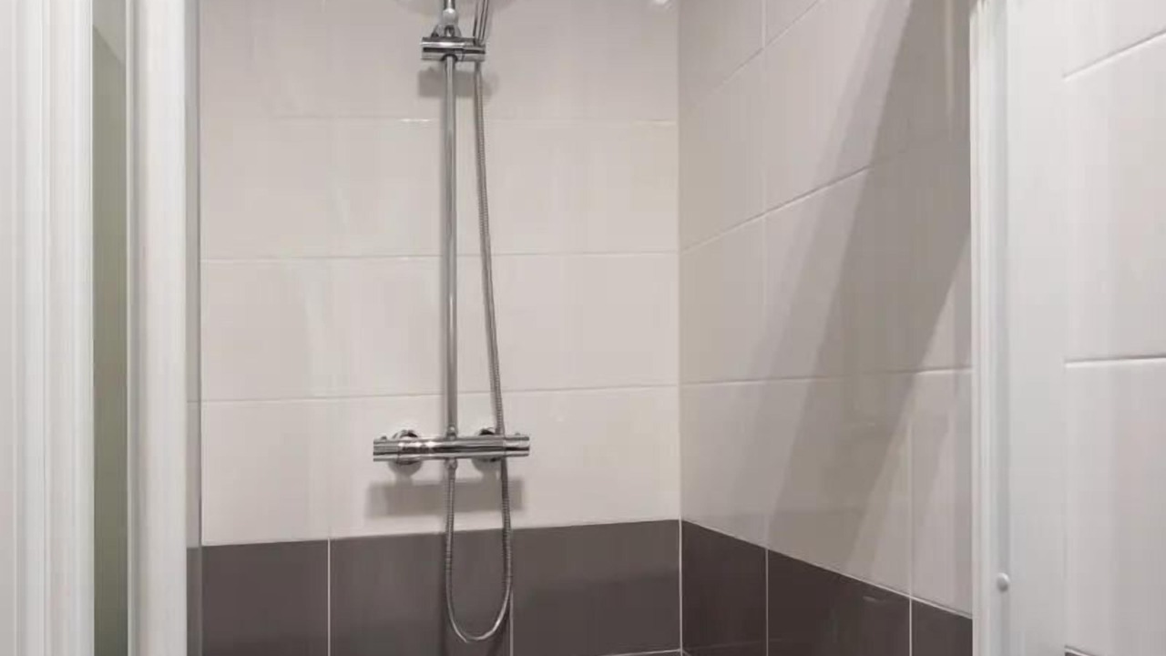 Photo of Bathroom in Gourdon