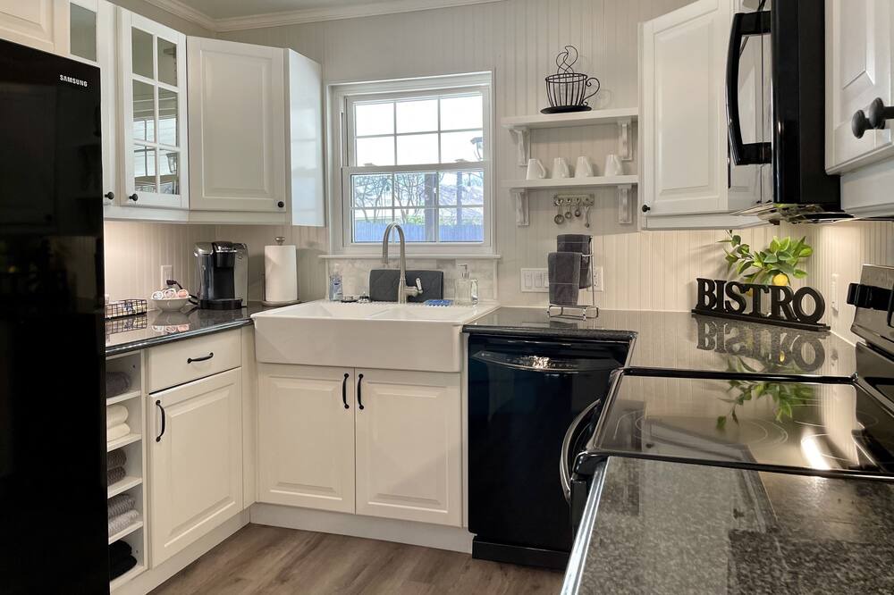 Photo of Kitchen in Forest North Estates
