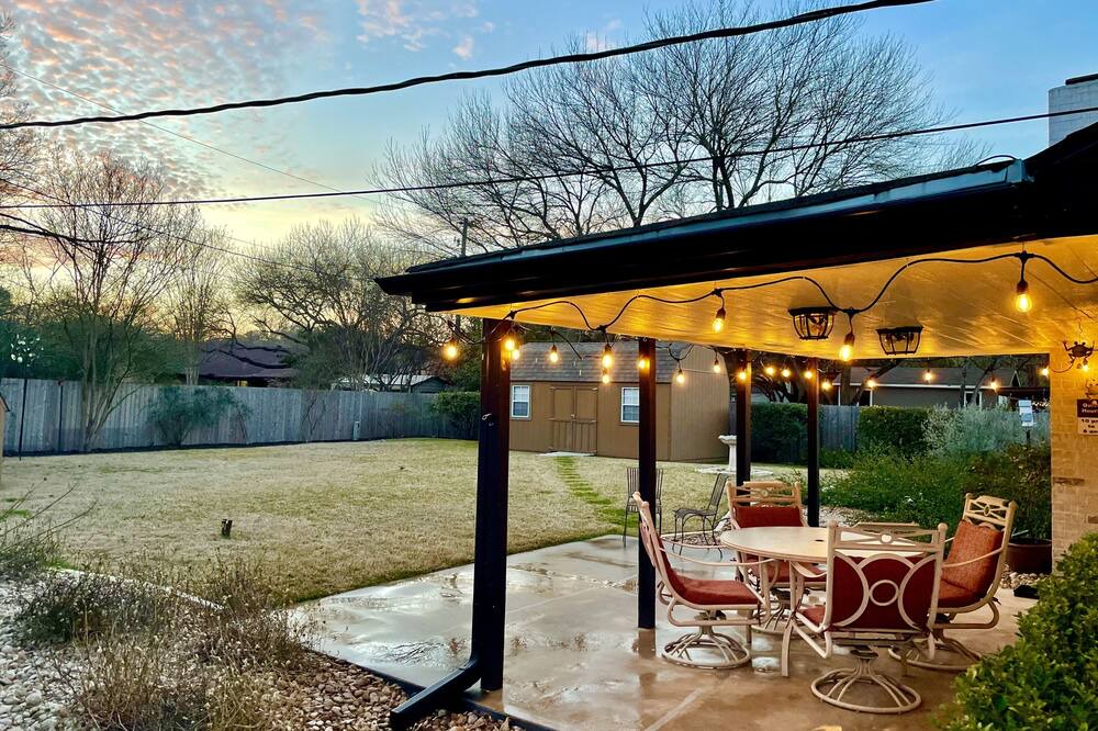 Photo of Outdoor in Forest North Estates