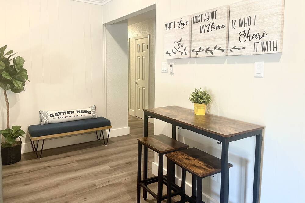 Photo of Bedroom in Forest North Estates