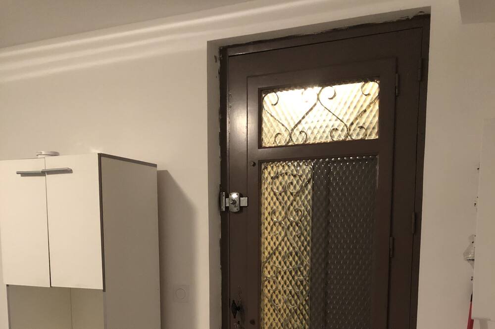 Photo of Bedroom in Bagnols-sur-Ceze