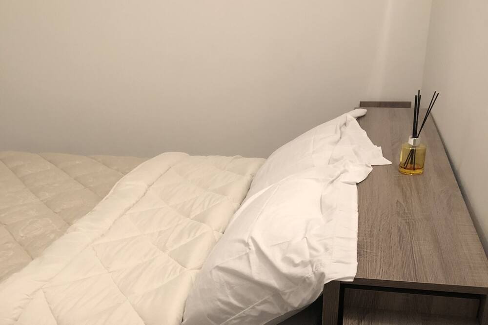 Photo of Bedroom in Bagnols-sur-Ceze