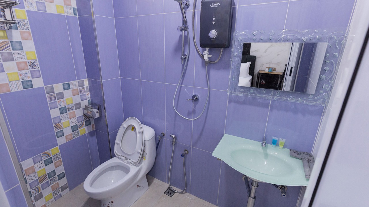Photo of Bathroom in Gelugor