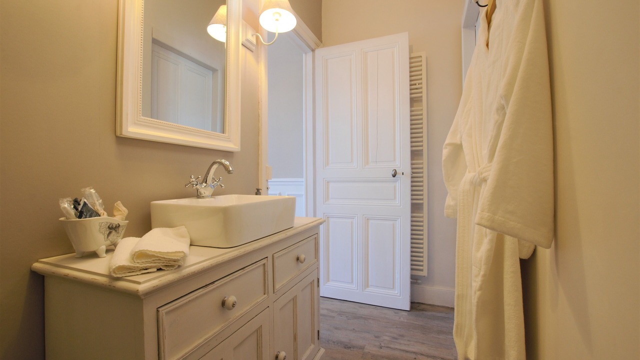 Photo of Bathroom in Sainte-Savine