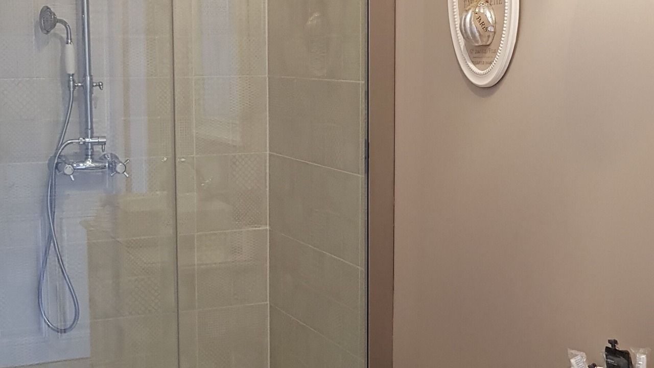 Photo of Bathroom in Sainte-Savine