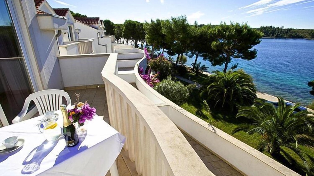 Photo of Outdoor in Cove Makarac (Milna)
