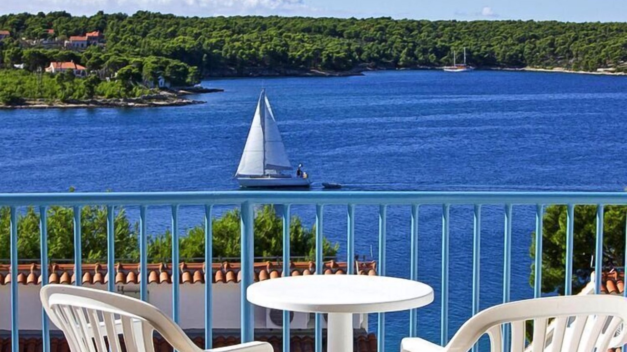 Photo of Outdoor in Cove Makarac (Milna)