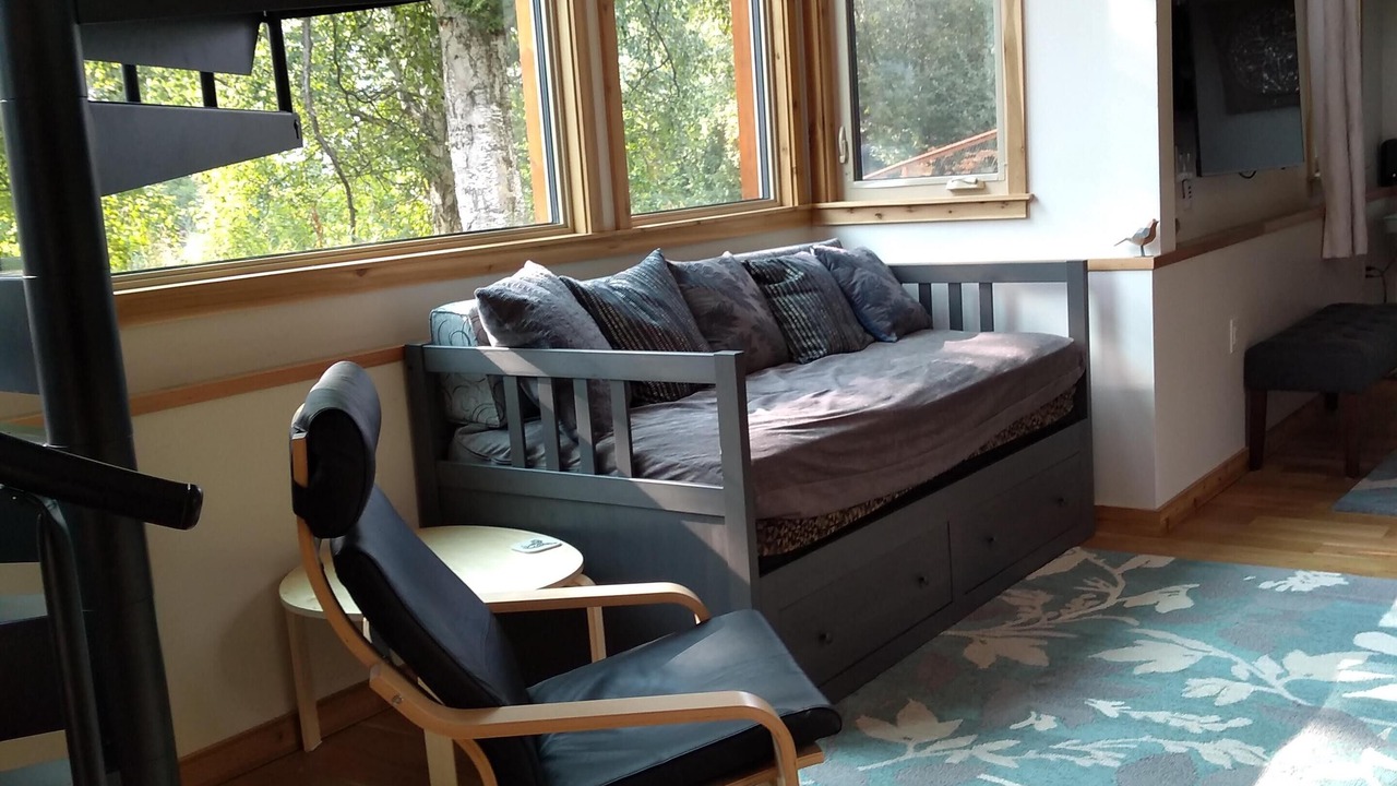 Photo of Livingroom in Eagle River