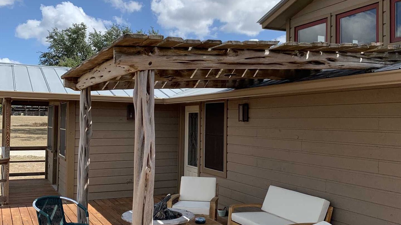 Photo of Patio Balcony in Comfort