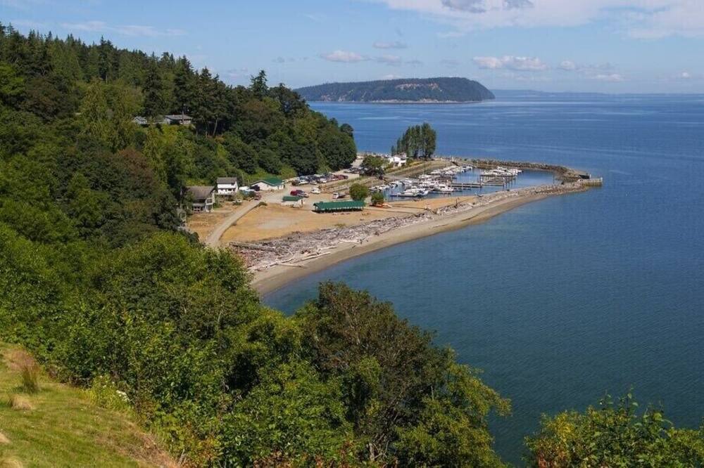 Photo of Outdoor in Everett